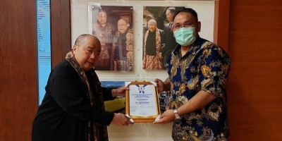 Jaya Suprana Terima Penghargaan Life Membership dari Asia Pacific Regional Committee for Peaceful Reunification of Korea