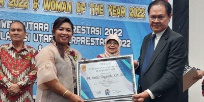 Akhir Tahun, Kadis Kominfo Talaud Dinobatkan Perempuan Berprestasi 2022 oleh IIHRDP