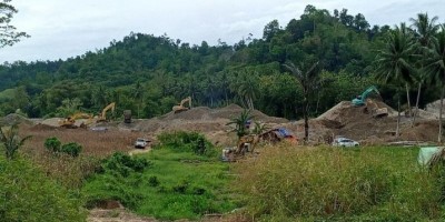 Puluhan Alat Berat Beroperasi di Lokasi Tambang, Polisi Malah Ngga Tahu