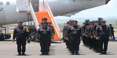 Ratusan Personel Brimob Polda Sulut Bantu Amankan Unjuk Rasa di Pohuwato