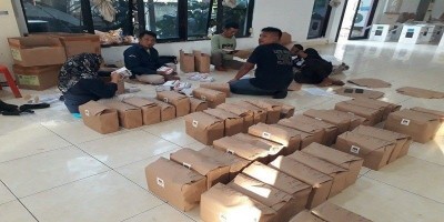 KPU Touna Memulai Pengepakan Logistik Pemilu Kecamatan Una-Una dan Batudaka