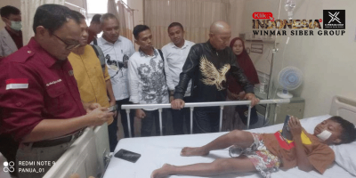 Bupati Saipul Pantau Kondisi Pasien Bibir Sumbing Dioperasi di RS UNHAS Makassar
